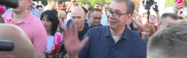Hit snimak sa otvaranja auto-puta! Vučić upotrebio kraljevački sleng - "Upekla sidža"!