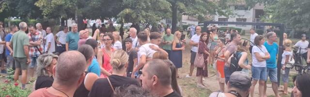U Novom Sadu protest zbog prebijanja 15-godišnjaka u parku škole