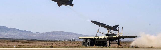 Izrael zatvorio vazdušni prostor pošto je Iran započeo napad sa desetinama dronova