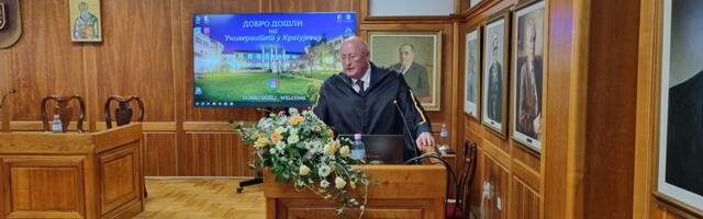 Akademik prof. dr Aleksandr Leonidovič Gincburg počasni doktor Univerziteta u Kragujevcu