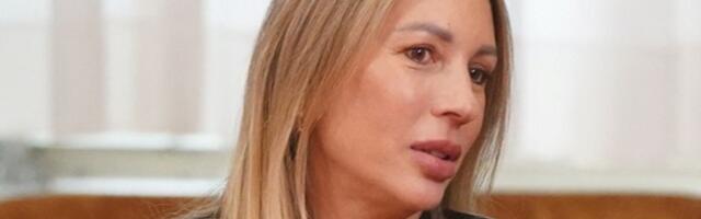 Porodila se Dubravka Đedović Handanović