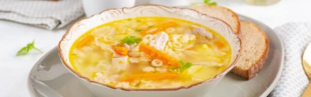 Domaća pileća supa za jak imunitet! Jedna namirnica menja sve