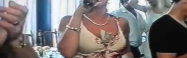 "ODEŠ U DVA SA DVA I TO TI JE TO" Pevačica otkrila kako su njene koleginice gradile karijeru preko kreveta: Prljave...