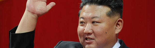 Ким Џонг Ун обележио завршетак 10.000 станова пред партијски конгрес