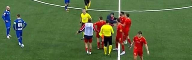 Velika bura u Surdulici: Napredak vodio, pa dobio dva crvena, Radnik u završnici došao do preokreta