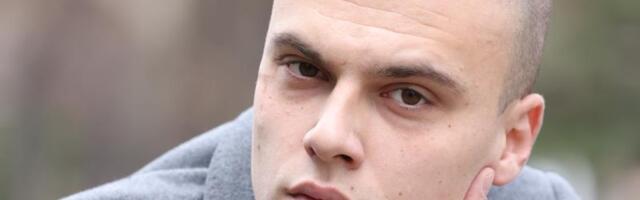 "Za izgubljenog dečaka koji traži kome će pripadati" Nakon razvoda od koleginice podelio jake reči, "Ne uzimam zdravo za gotovo"