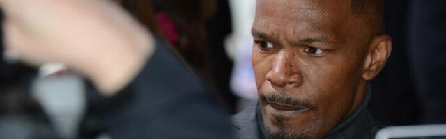 Lekari oživljavali slavnog glumca Džejmija Foksa