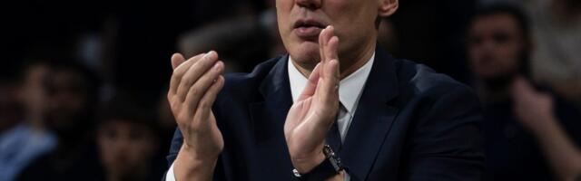 OVDE ME VOLE, JAKO LEP MOMENAT ZA GROBARE: Šarunas jasan na konferenciji!