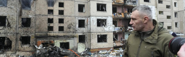 ''OSTANITE U SVOJIM SKLONIŠTIMA''! Opsadno stanje u Kijevu, ljudi mogu biti pod ruševinama