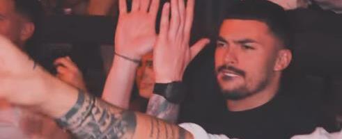 NEMANJA RADONJIĆ LUMPOVAO U EVROPSKOJ PRESTONICI! Novu godinu dočekao sa ovim lepoticama i košarkašima koje obožavaju Zvezdaši!