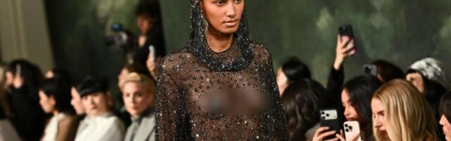 Modna bomba u Njujorku: Gola koža, providne tkanine i šok kreacije – 2026. pomera granice (FOTO)