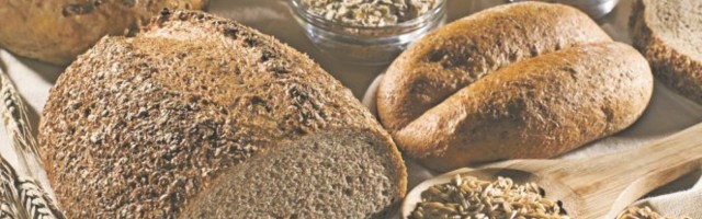 DOMAĆI HLEB OD SPELTINOG BRAŠNA! Ukusno pecivo koje će svi obožavati!