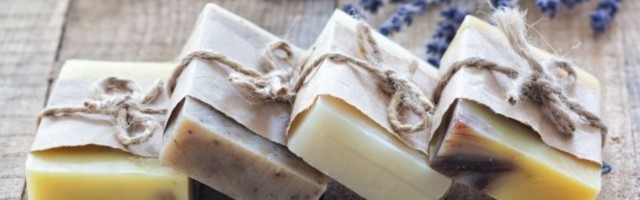 Običan SAPUN na NOV NAČIN! Iskoristite ga u kući i REŠITE neke dosadne i UPORNE PROBLEME!