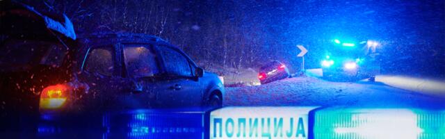 MUP DIGAO UZBUNU ZBOG LEDA NA PUTEVIMA! Srbija pod poledicom - Opasnost vreba i vozače i pešake! (FOTO)