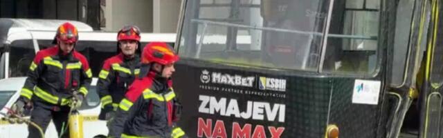 Сарајево: Лекари се и даље боре за живот девојке којој је ампутирана нога