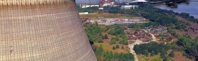 RUSKI HIPERSONIČNI KINDŽALI LETE OKO ČERNOBILJA TOKOM NAPADA! Dronovi i projektili oko napuštene elektrane uoči 40. godišnjice nukelarne havarije (FOTO)