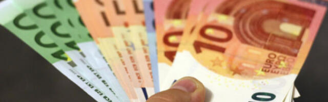 ​Званични средњи курс динара за евро данас 117,3626 динара