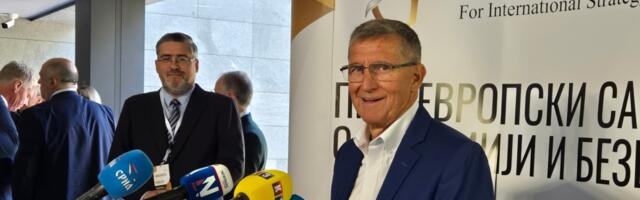 Bivši Trampov savjetnik za nacionalnu bezbjednost otvorio samit u Banjaluci