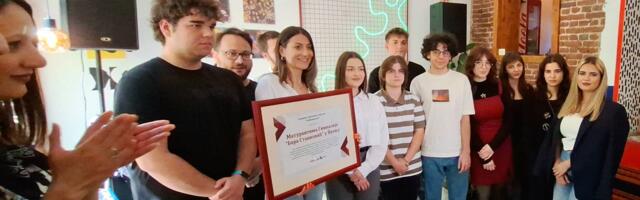 Peti rođendan Slobodne reči: Priznanja Seratliću i maturantima gimnazije