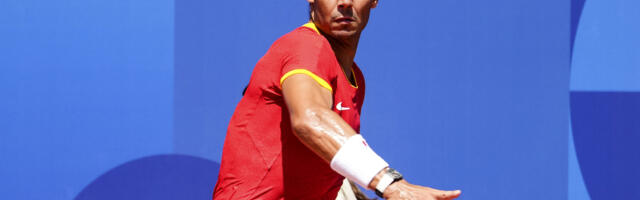 OPERISAN RAFAEL NADAL: Slavni teniser podelio fotografiju iz bolnice, pa progovorio o učešću na Ausralijan openu!