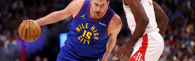 Jokić ovim potezom naterao NBA ligu da reaguje usred meča: Ovo je najčudniji meč njegove karijere, svi u čudu!