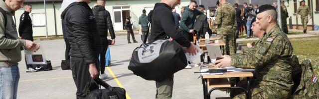 "TREBA DA BUDU ONA SNAGA KOJA MOŽE DA DELUJE NA PRVI UDAR U NAJKRITIČNIJIM SITUACIJAMA!" Kreće obavezno služenje vojnog roka, evo šta su o tome rekli pukovnici