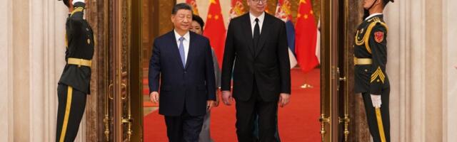Čelično prijateljstvo: Vučić i Si glavna tema u kineskim medijima (FOTO)