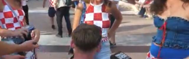 Kleknuo pred Hrvaticu, pa doživeo hladan tuš: Pijani Englez dobio brutalan odgovor! /VIDEO/