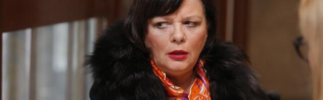 "DRMNUO MI JE OPASNU ŠAMARČINU!" Šokantno priznanje Jelice Sretenović o pokojnom velikanu, evo zašto mu se zahvalila na udarcu!