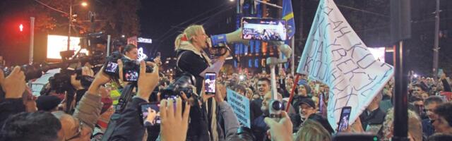 "BLOKADERI I HRVATI RADILI U ISTOM CENTRU MOĆI!" Spontani bunt ipak koordinisan: Obaveštajne službe imale za cilj nanošenje štete