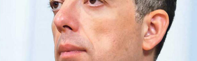 Ђурић: Веома озбиљно анализирамо прекомпозицију моћи у свету