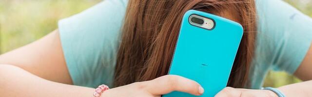 Poljska planira zabranu mobilnih telefona u osnovnim školama