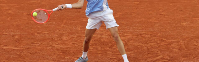 Šok na Rolan Garosu! Organizatori vraćaju novac navijačima, Arnaldi predao polufinale