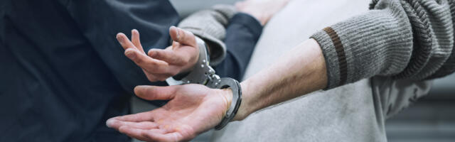 BACIO BOMBU NA LOKAL U ZRENJANINU Policija osumnjičenom u kući pronašla metke