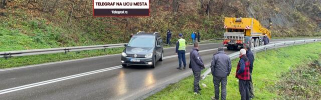 POČELO IZVLAČENJE TELA IZ KANALA KOD ČAČKA: Potvrđena najgora vest o Ani Radović i njenom prijatelju