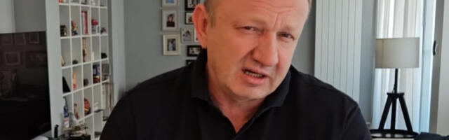 Ђилас у зимском режиму: апелује да му се врати џемпер