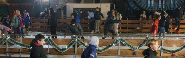 „Ćale, ovo je za tebe“ Vranje: Vašar u centru grada na klizavici!?