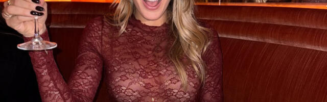 Nisam ni znala koliko je kratka i providna! Najseksi teniserka sveta šokirala haljinom u Indijan Velsu! (FOTO)