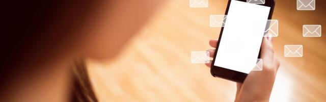 Higijena za mobilne telefone: Puni su mikroba, a evo kako treba da ih čistite