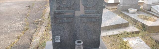 Pronađen grob pevačice skroz zapušten: Misterija oko njene pogbije nije rešena, u istom grobu sahranjena i...
