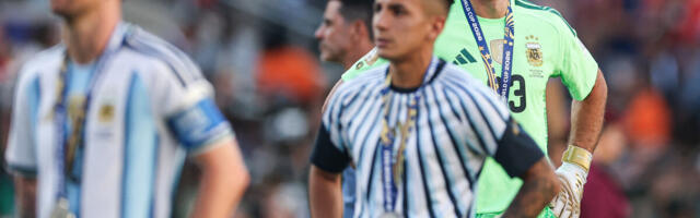 POSLE MUNDIJALSKE DRAME - NOVI UDARAC ZA GAUČOSE! Heroj Argentine slomljen posle poraza u finalu - otvorio dušu i zabrinuo naciju: Da li je vreme da se povučem?