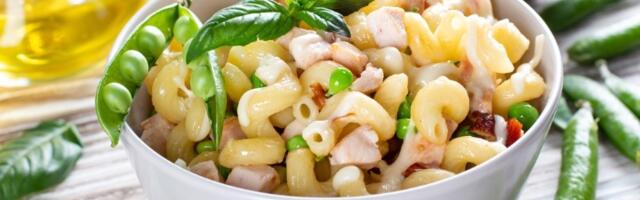 Salata od piletine i makarona: Lagan obrok za tople dane