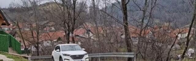 Posetioci ovog mesta u Srbiji stalno "maše" put! Sada rešena misterija, evo šta ih je teralo u pogrešan smer