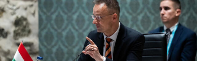 Сијарто: Европу чека рачун од 800 милијарди долара за Украјину