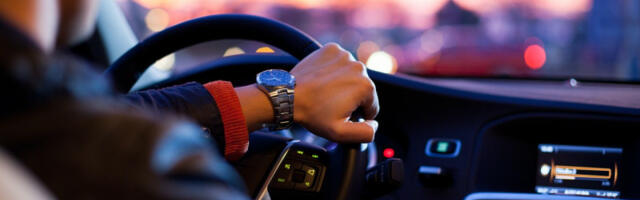 Poznati biznismen kažnjen sa 120.000 evra za prekoračenje brzine: Vozio samo 59 km/č, evo šta je rekao