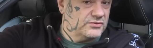LOPOVI UPALI U STAN ACE AMADEUSA Razvaljena vrata, povređena ruka i slomljeno staklo, muzičar se javno obratio vandalima: Pljačkajte preko noći, ne rano ujutru