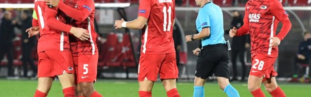 Slotov odlazak nije pokvario mašinu, AZ melje još jače