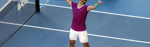 BERETINI I MONFIS ODIGRALI MEČ ZA INFARKT: Nadal saznao ime rivala u polufinalu Australijan Opena!