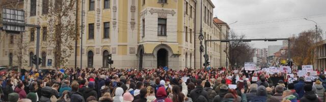 Hitan protest večeras u Nišu zbog novog pokušaja ubistva studentkinje u Beogradu