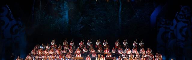 Kada 100 violina govori jednim glasom: Gala spektakl u Sava Centru